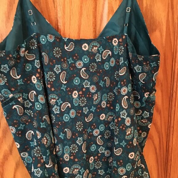 Daisy Fuentes silky Sexy Camisole - Picture 2 of 6